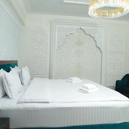 Sandhill Hotel Самарканд Екстериор снимка