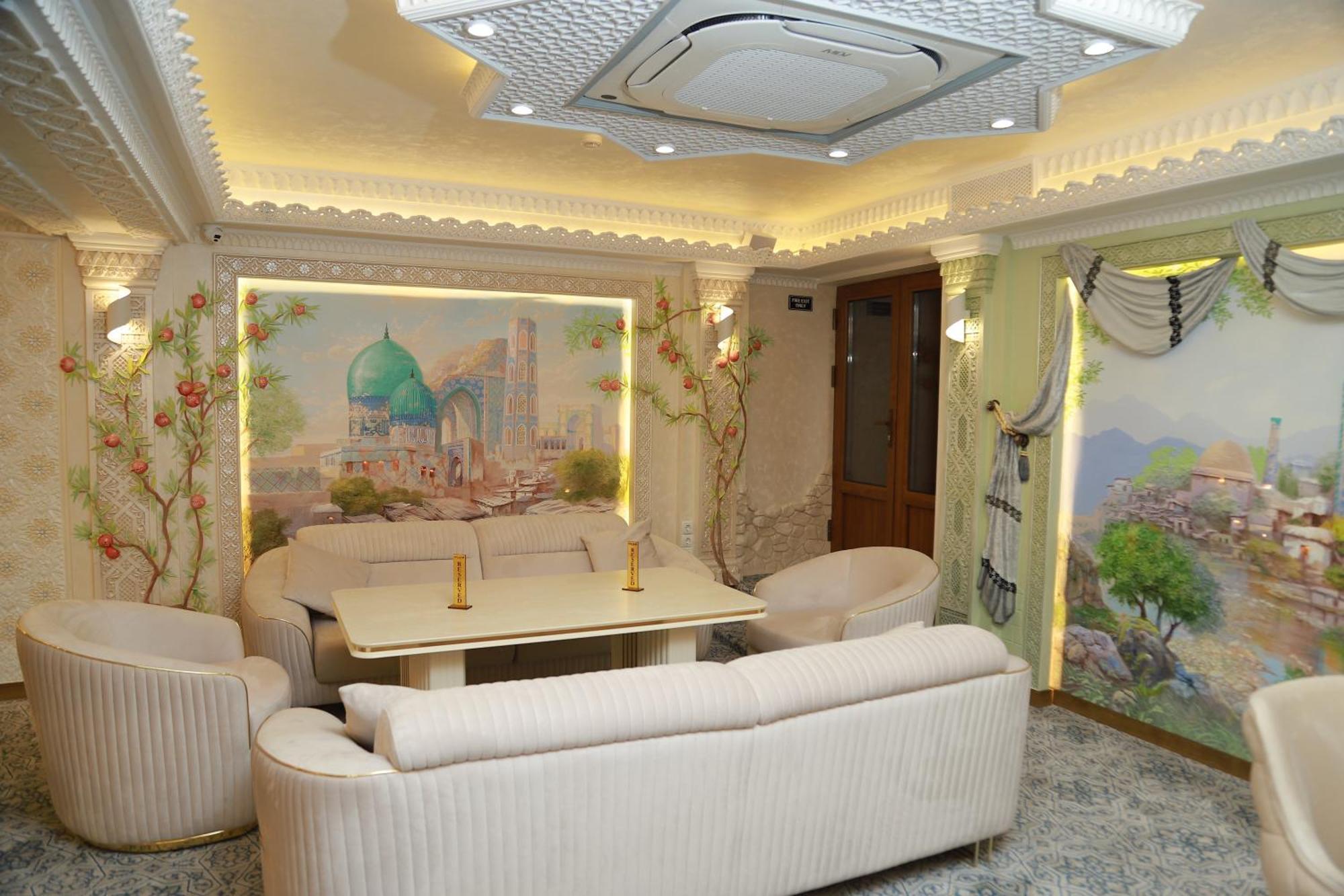 Sandhill Hotel Самарканд Екстериор снимка