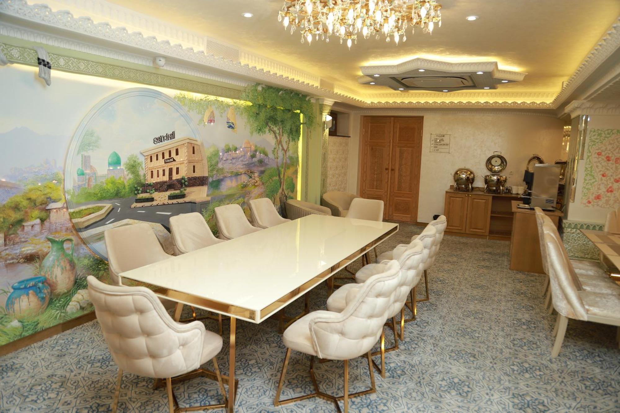 Sandhill Hotel Самарканд Екстериор снимка